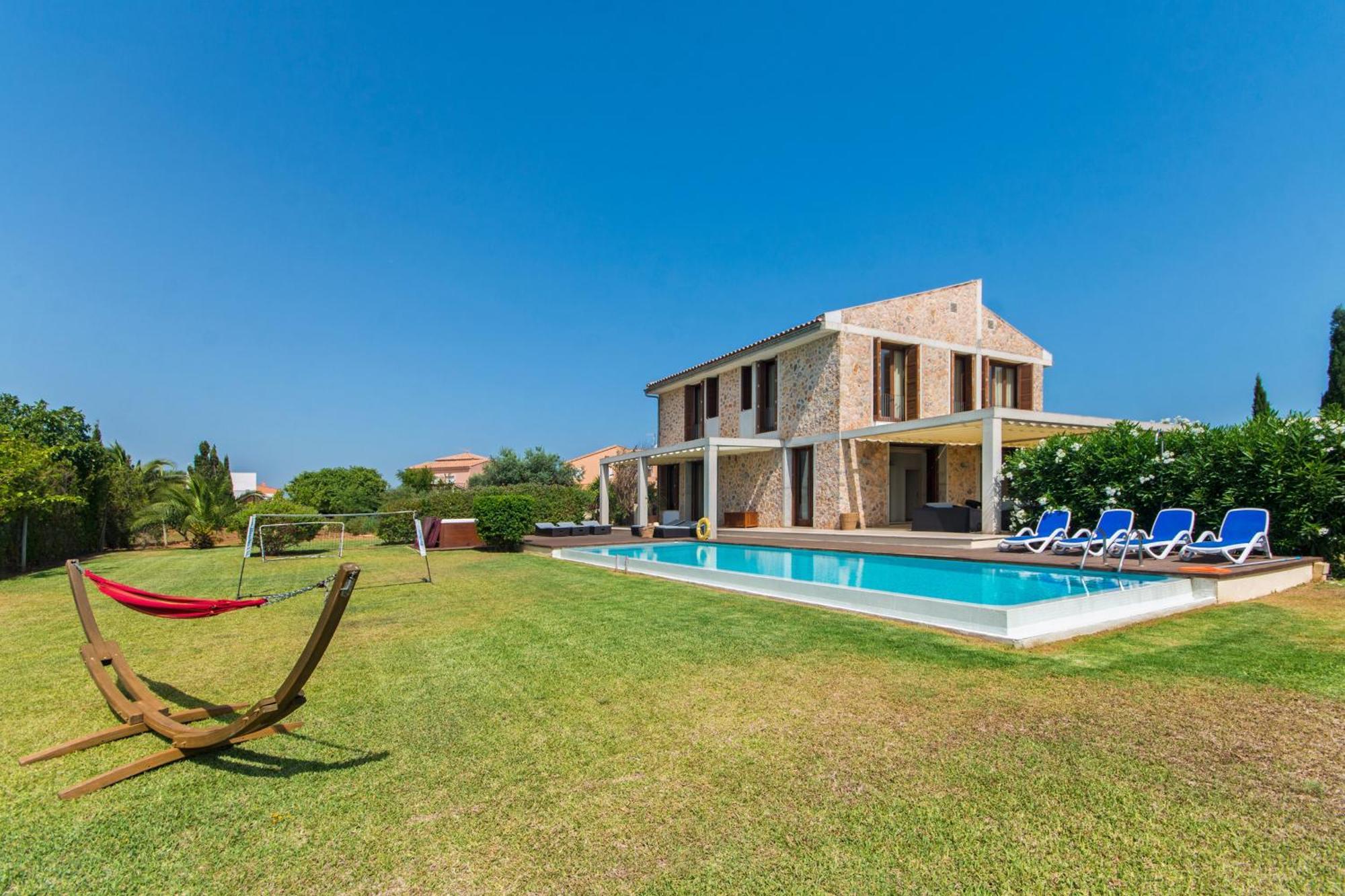 Villa Gran Barcares For 16 By Bebreeze