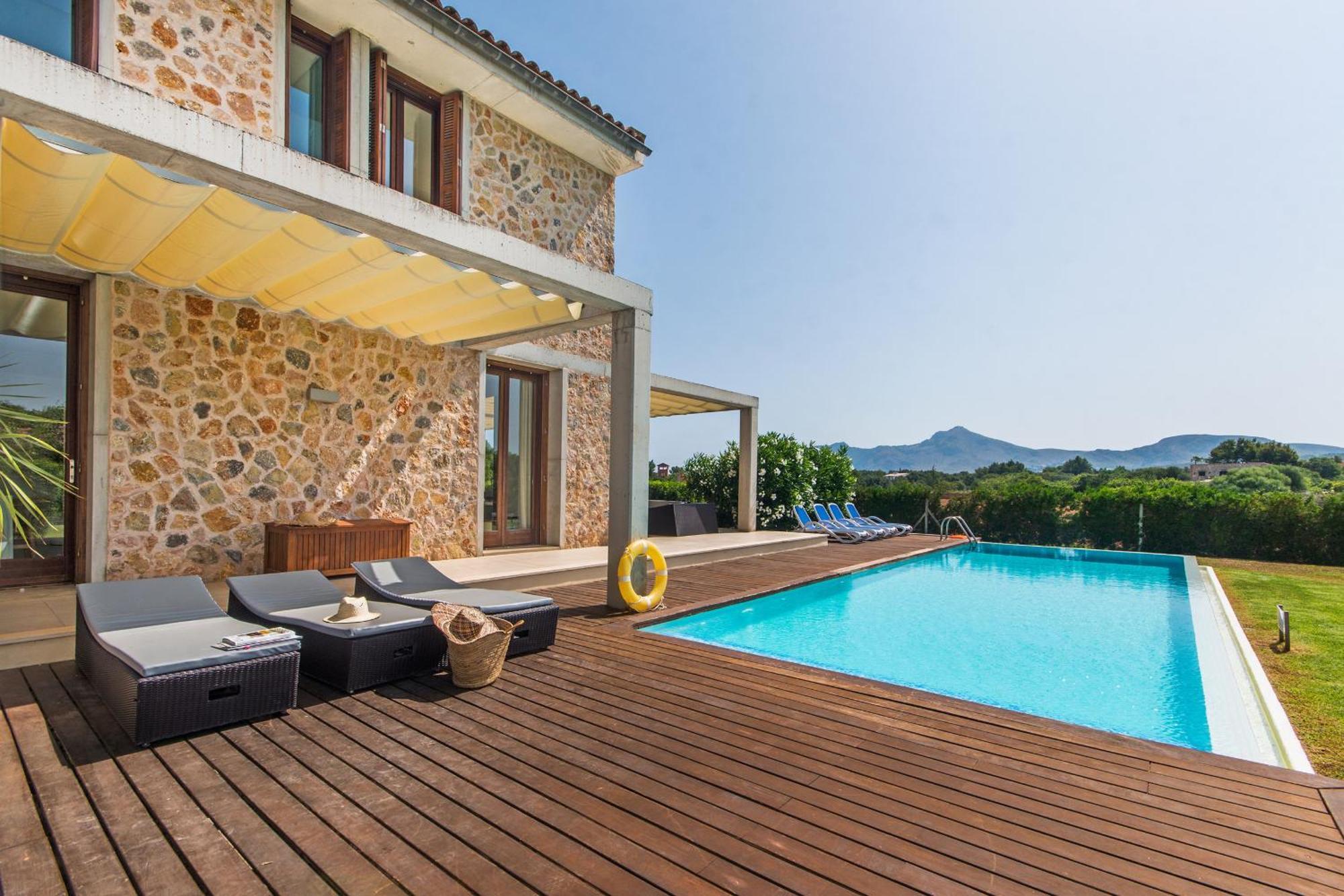 Villa Gran Barcares For 16 By Bebreeze Alcúdia
